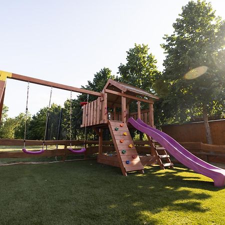 Mitosz Apartman Gyomaendrőd Extérieur photo