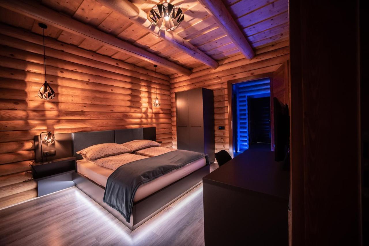 Mitosz Apartman Gyomaendrőd Extérieur photo